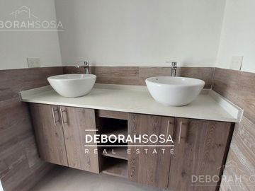 Casa en  Venta Puertos del Lago-escobar-5 ambientes-Maschwitz-Escobar