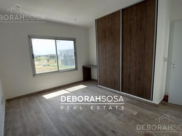 Casa en  Venta Puertos del Lago-escobar-5 ambientes-Maschwitz-Escobar