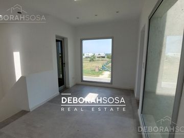 Casa en  Venta Puertos del Lago-escobar-5 ambientes-Maschwitz-Escobar