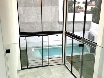 Casa en Fraccionamiento en Lomas de Cuernavaca, Temixco, Morelos CAEN-1082-Fr*