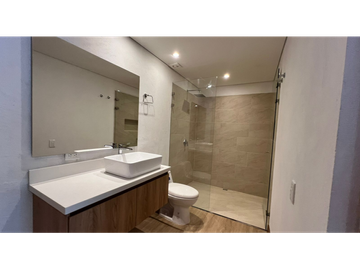 Alquiler de casa campestre 4 habitaciones en Llanogrande Rionegro