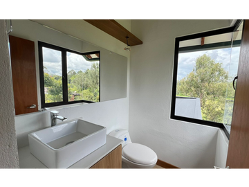Alquiler de casa campestre 4 habitaciones en Llanogrande Rionegro