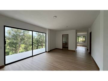 Alquiler de casa campestre 4 habitaciones en Llanogrande Rionegro