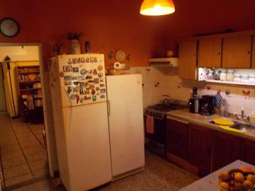 PH en venta - 3 Dormitorios 1 Baño - 230Mts2 - General San Martín