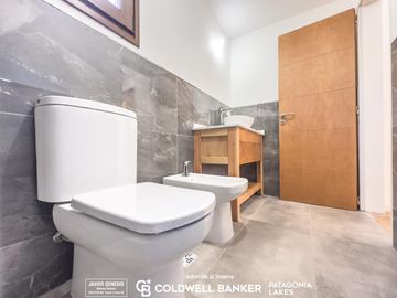 VENTA Oficina, Premium, OF 2. Con vista al Lago 63,20m2 Península Manzano II. Villa La Angostura