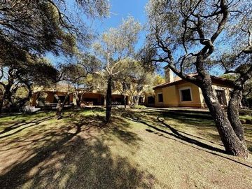Casa en Venta El Bosque fondo espacio Verde 4 dormitorios