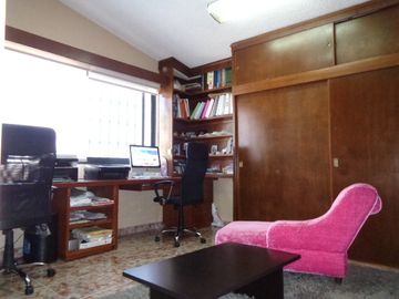 Casa en venta en Arenal de Guadalupe, Tlalpan, CDMX