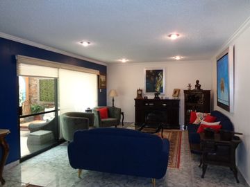 Casa en venta en Arenal de Guadalupe, Tlalpan, CDMX