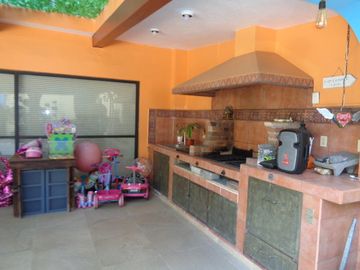 Casa en venta en Arenal de Guadalupe, Tlalpan, CDMX