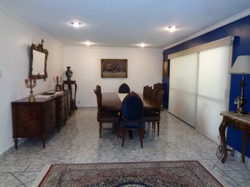 Casa en venta en Arenal de Guadalupe, Tlalpan, CDMX