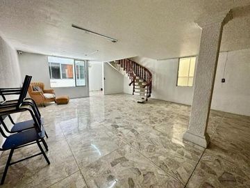 Casa en venta en Valle del Sur, Iztapalapa, CDMX