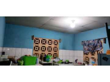 VENDO CASA EN BUGABA CHIRIQUI BARRIO CRUCIGRAMA