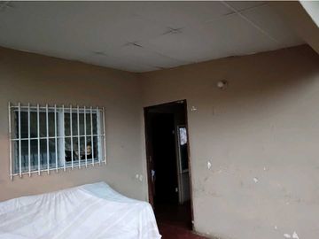 VENDO CASA EN BUGABA CHIRIQUI BARRIO CRUCIGRAMA
