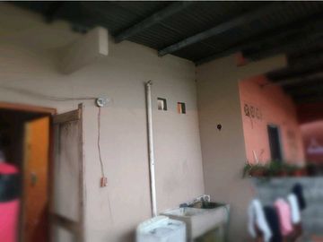 VENDO CASA EN BUGABA CHIRIQUI BARRIO CRUCIGRAMA