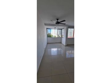 VENTA APARTAMENTO 71m2 JARDINES DEL GOLF EN ALTOS DEL GOLF MC