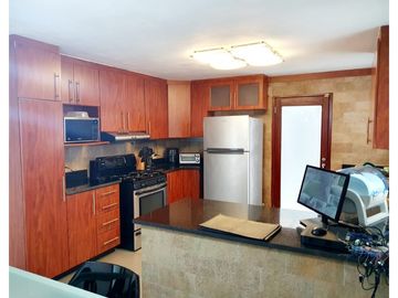 VENDO DUPLEX EN OBARRIO DE 500 MTS2 DE CONSTRUCCION $875 K!!