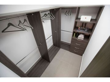 Vendo apartamento en Loma Vista Tower, La Loma de Hato Pintado