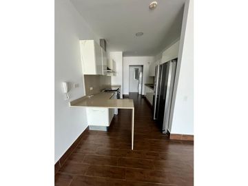 SEA CONFIABLE VENDE APARTMENTO EN COSTAMARE 156 MT2