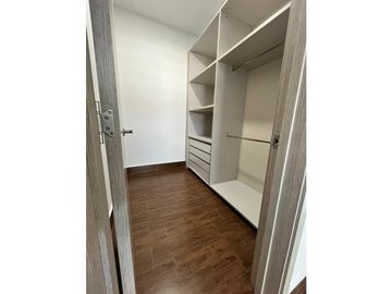 SEA CONFIABLE VENDE APARTMENTO EN COSTAMARE 156 MT2