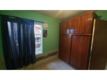 VENDO VIVIENDA FAMILIAR 4 DORMITORIOS- DEPARTAMENTO DE LAS HERAS