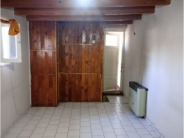 VENDO VIVIENDA FAMILIAR 4 DORMITORIOS- DEPARTAMENTO DE LAS HERAS