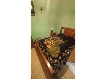 VENDO VIVIENDA FAMILIAR 4 DORMITORIOS- DEPARTAMENTO DE LAS HERAS