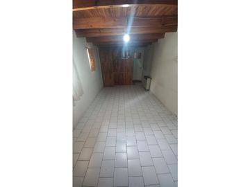 VENDO VIVIENDA FAMILIAR 4 DORMITORIOS- DEPARTAMENTO DE LAS HERAS