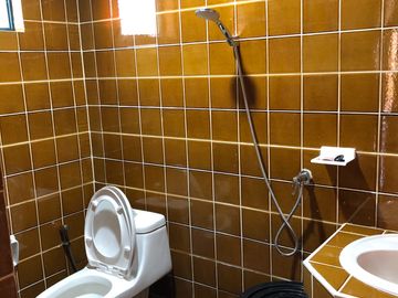 3 Bedroom House for sale in Hua Samrong, Chachoengsao