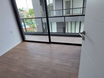 Departamento en alquiler en Bernal Centro