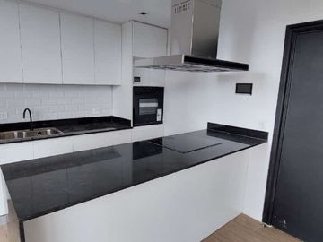 Departamento en alquiler en Bernal Centro