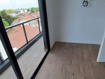 Departamento en alquiler en Bernal Centro