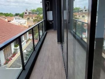 Departamento en alquiler en Bernal Centro