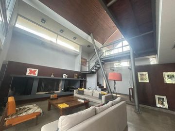 Casa en venta en Club de Campo Abril