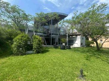Casa en venta en Club de Campo Abril
