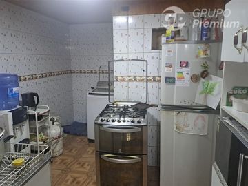 Casa en Venta en AV DE FERROCARRIL / MOCTEZUMA / TRES NORTE