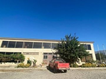Industrial en Venta en Llay Llay