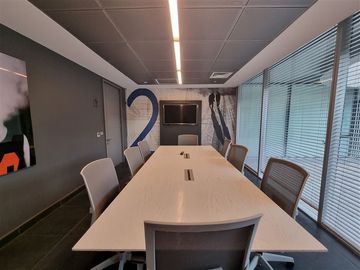 Oficina en Venta en Se vende oficina, 2 privados- 1 baño.