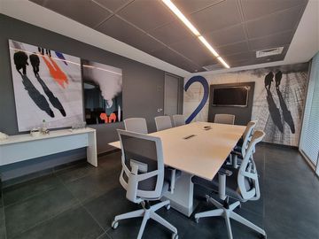 Oficina en Venta en Se vende oficina, 2 privados- 1 baño.
