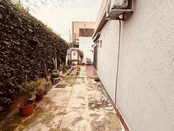Venta- 26 de julio 5899 - casa 4 amb - V Ballester
