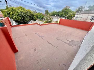 Venta- 26 de julio 5899 - casa 4 amb - V Ballester