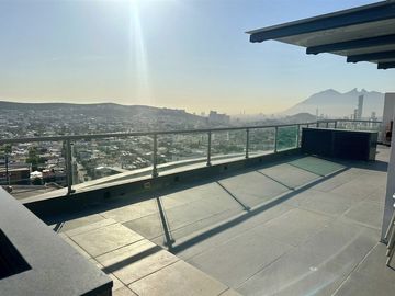 CASA EN VENTA EN SAN JERÓNIMO