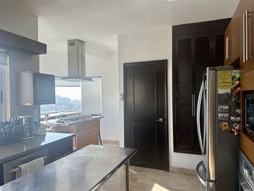 CASA EN VENTA EN SAN JERÓNIMO