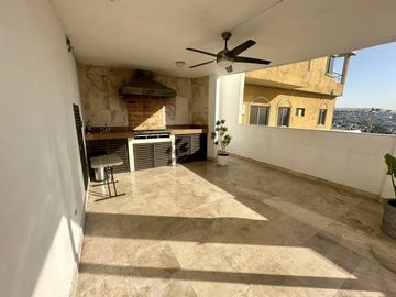 CASA EN VENTA EN SAN JERÓNIMO