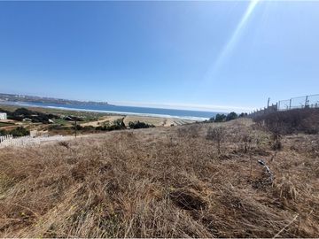 Terreno con hermosa vista al mar en CONDOMINIO