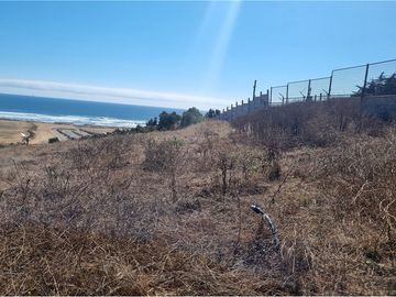 Terreno con hermosa vista al mar en CONDOMINIO