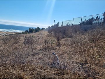 Terreno con hermosa vista al mar en CONDOMINIO
