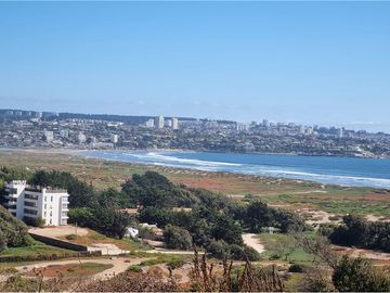 Terreno con hermosa vista al mar en CONDOMINIO