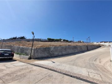 Terreno con hermosa vista al mar en CONDOMINIO