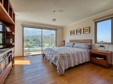 Gran casa con espectacular vista en el Mirador de los Dominicos
