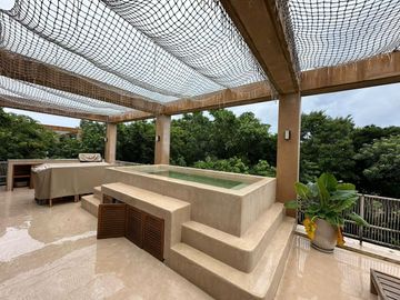 VILLA DE LUJO EN VENTA EN PLAYA DEL CARMEN QUINTANA ROO